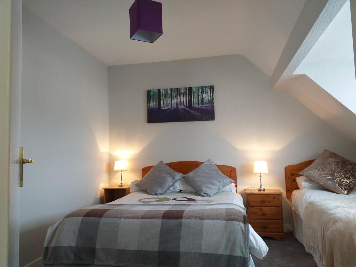 Villa St.John B&B アスローン エクステリア 写真
