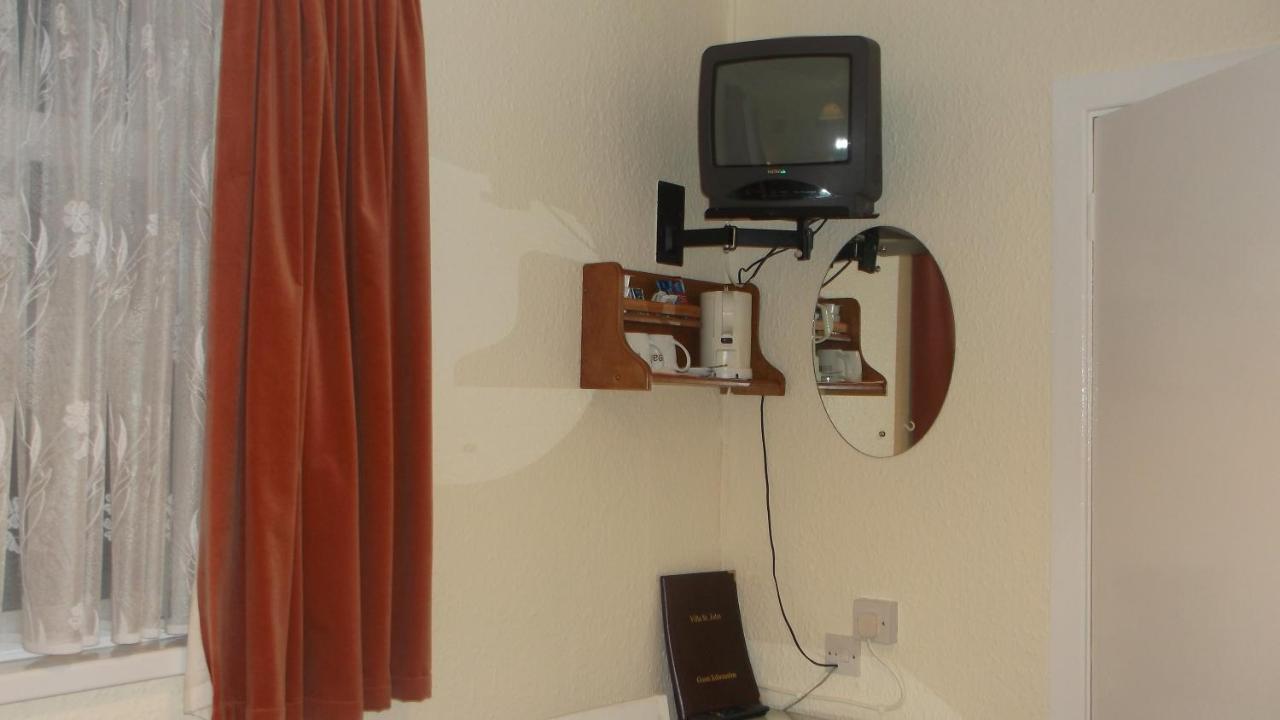 Villa St.John B&B アスローン 部屋 写真