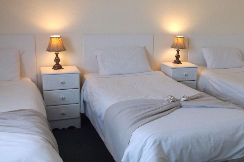Villa St.John B&B アスローン エクステリア 写真